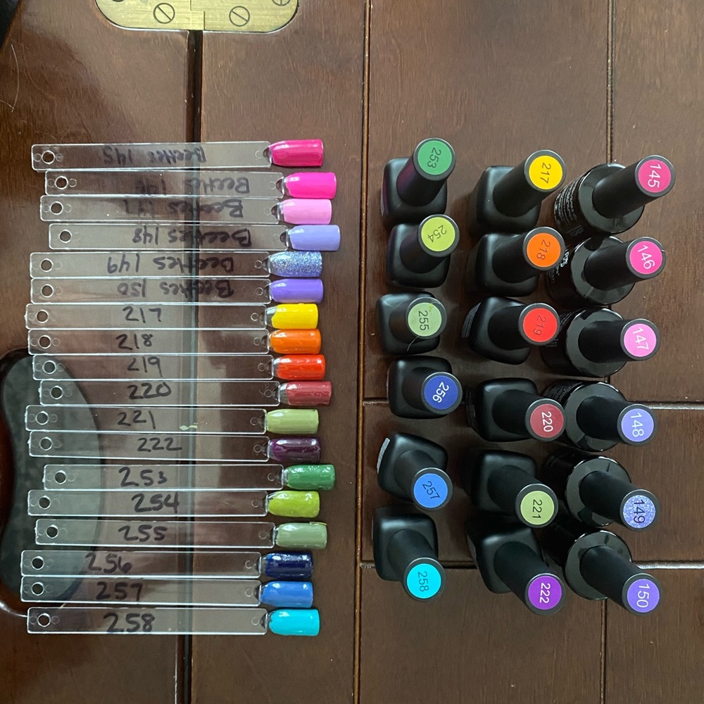Beetles gel polish(18)